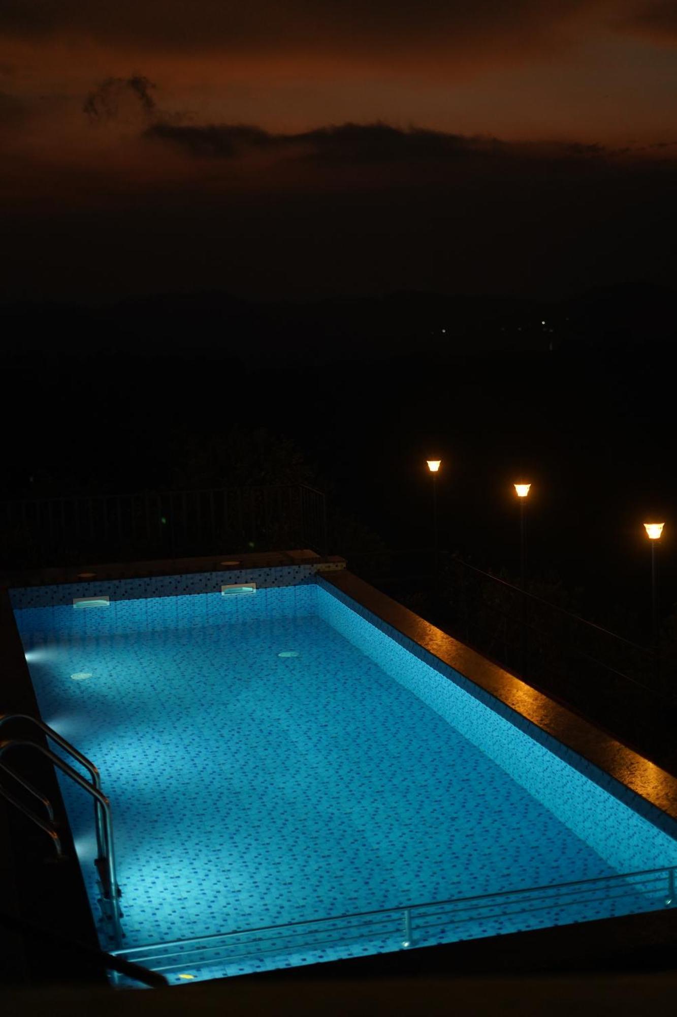 Paadi Holidays Ramakkalmedu Идукки Экстерьер фото